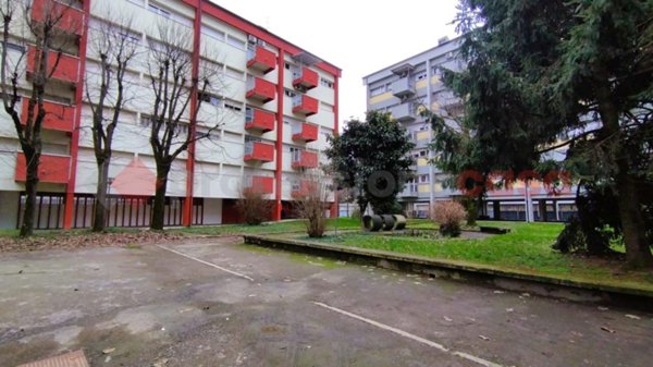 appartamento in vendita a Locate di Triulzi