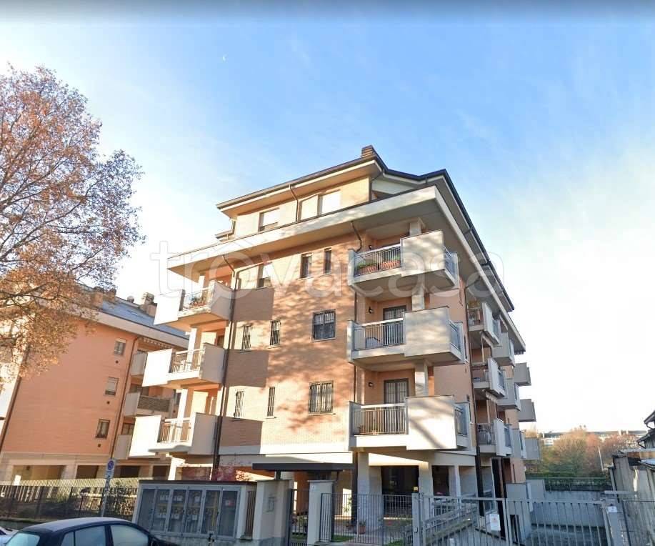 appartamento in vendita a Locate di Triulzi