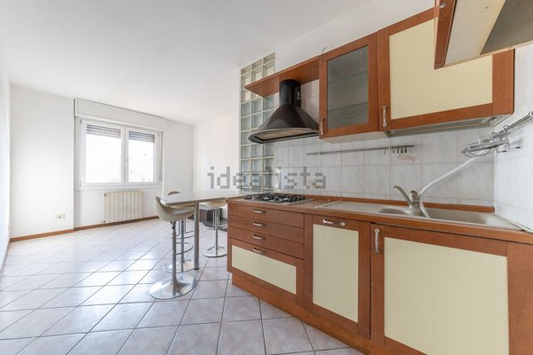 appartamento in vendita a Locate di Triulzi