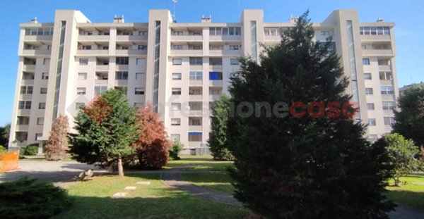 appartamento in vendita a Locate di Triulzi in zona Moro