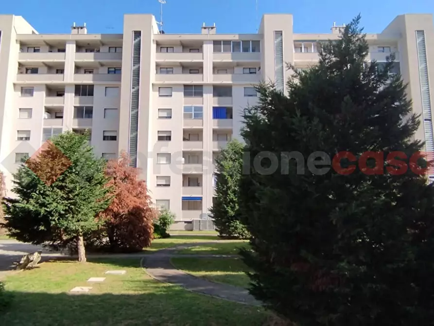 appartamento in vendita a Locate di Triulzi in zona Moro