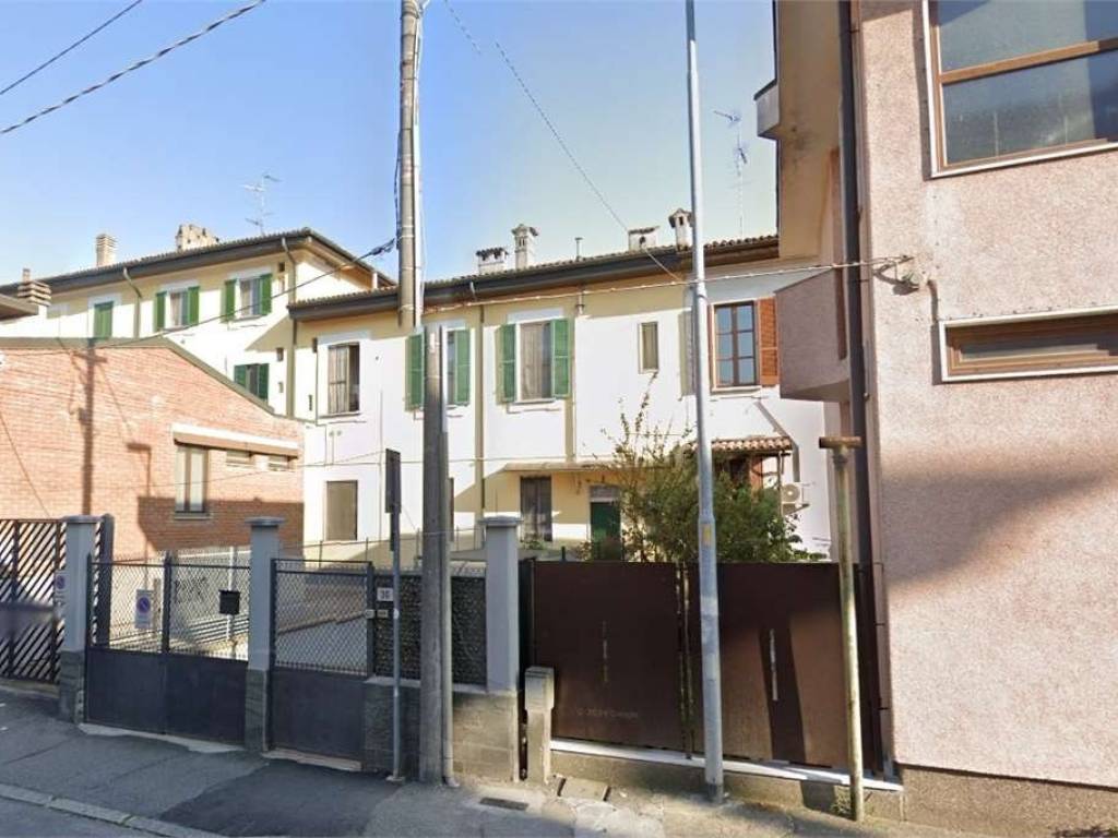 appartamento in vendita a Locate di Triulzi