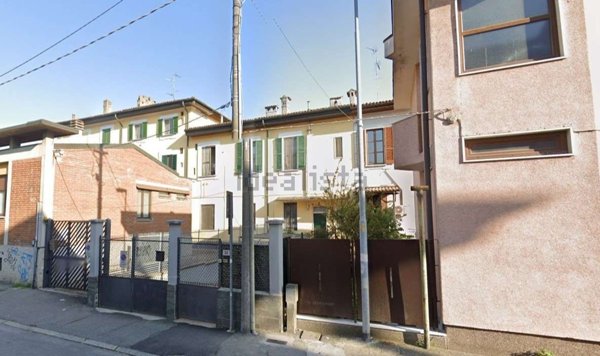 appartamento in vendita a Locate di Triulzi