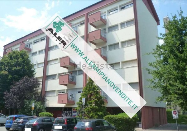 appartamento in vendita a Locate di Triulzi