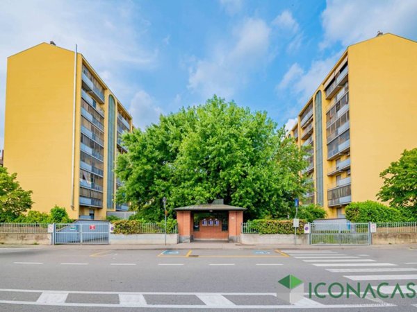 appartamento in vendita a Locate di Triulzi