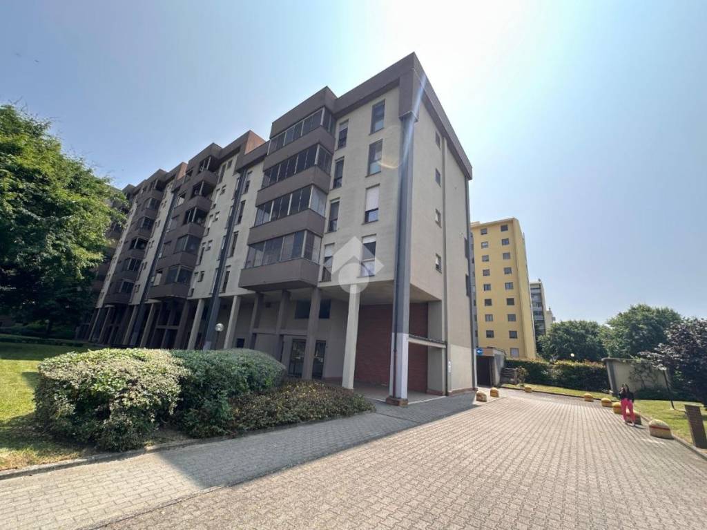 appartamento in vendita a Locate di Triulzi in zona Moro
