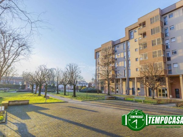 appartamento in vendita a Locate di Triulzi in zona Moro