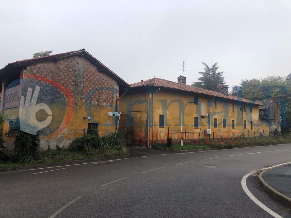 casa indipendente in vendita a Locate di Triulzi
