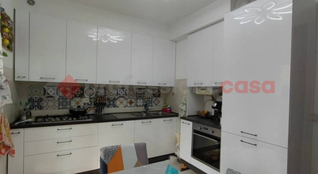 appartamento in vendita a Locate di Triulzi in zona Moro