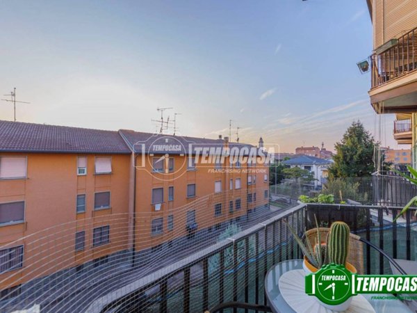 appartamento in vendita a Locate di Triulzi