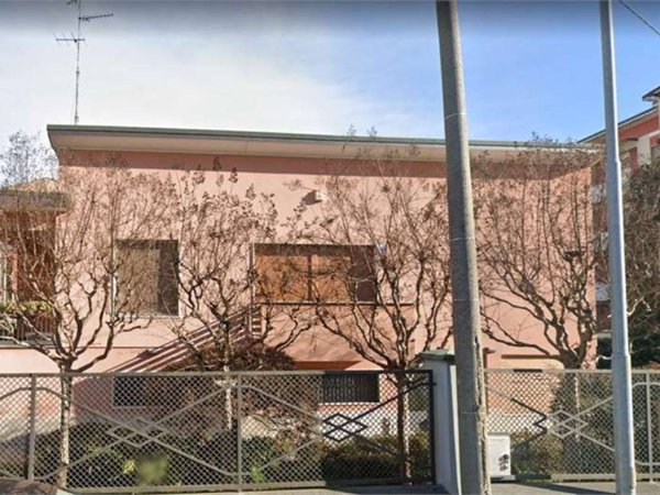 casa indipendente in vendita a Locate di Triulzi
