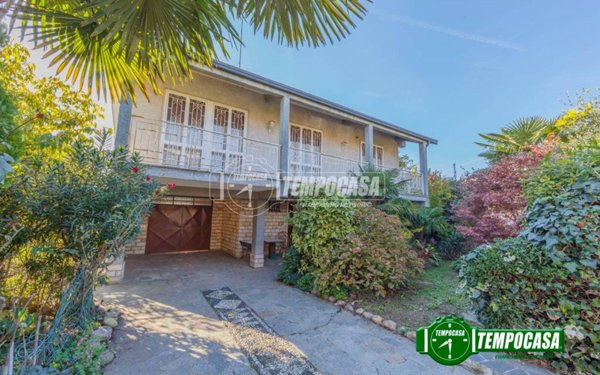 casa indipendente in vendita a Locate di Triulzi