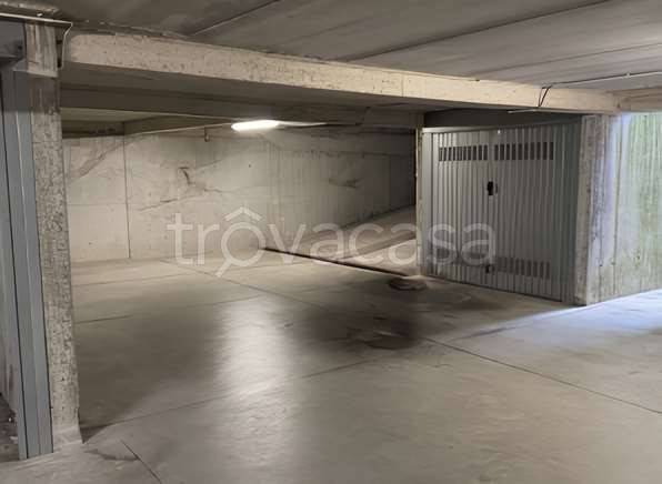 appartamento in vendita a Locate di Triulzi