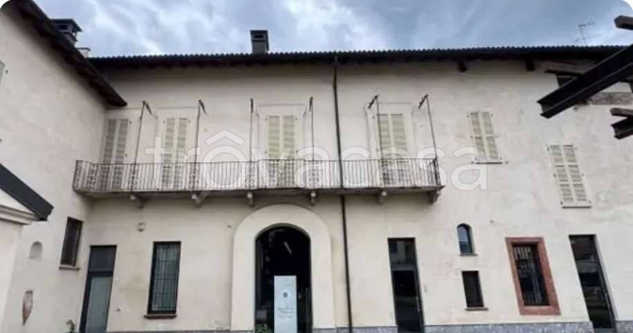 appartamento in vendita a Locate di Triulzi