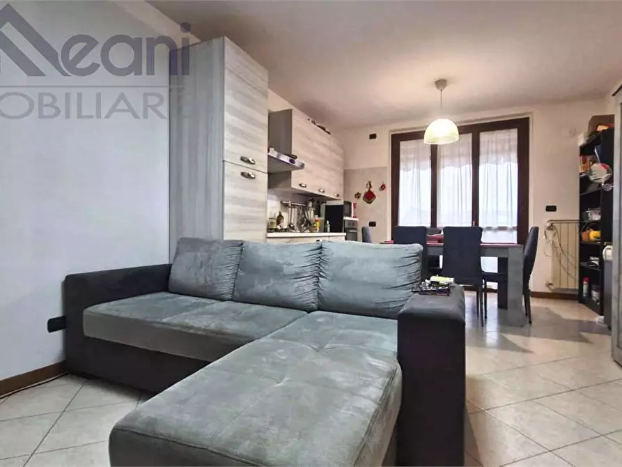 appartamento in vendita a Locate di Triulzi