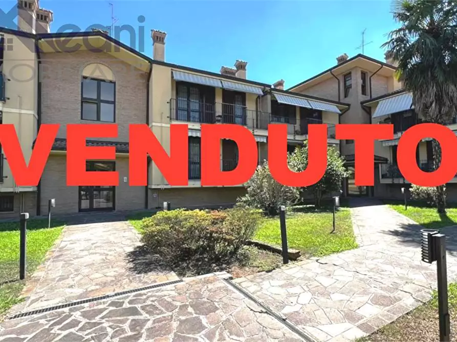 appartamento in vendita a Locate di Triulzi