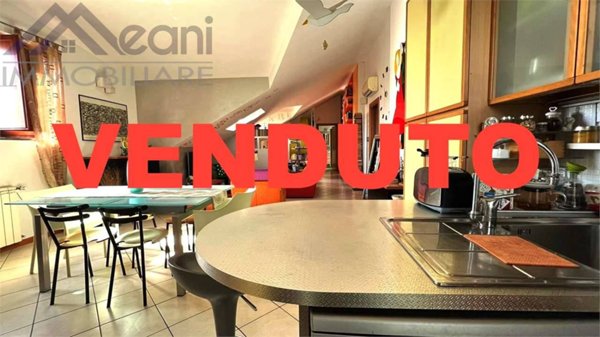 appartamento in vendita a Locate di Triulzi in zona Moro