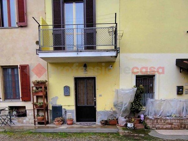 appartamento in vendita a Locate di Triulzi