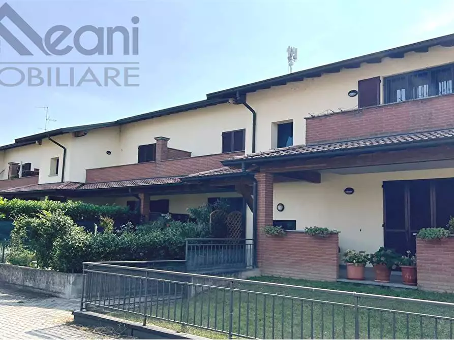 appartamento in vendita a Locate di Triulzi