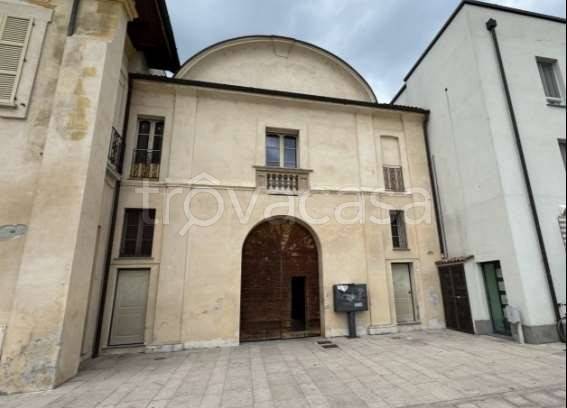 appartamento in vendita a Locate di Triulzi