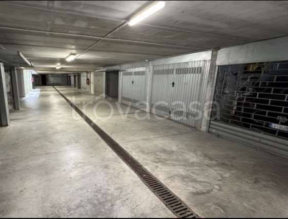 appartamento in vendita a Locate di Triulzi