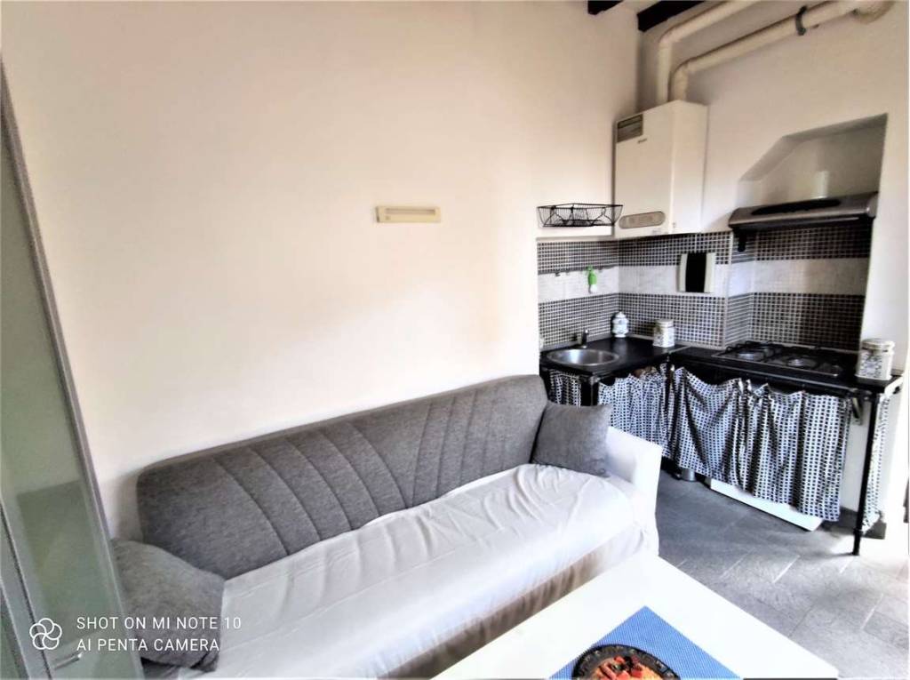 appartamento in vendita a Locate di Triulzi