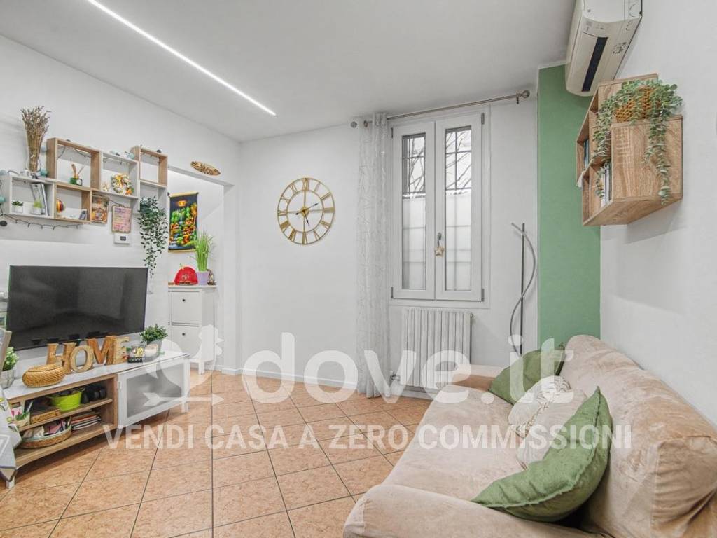 appartamento in vendita a Locate di Triulzi