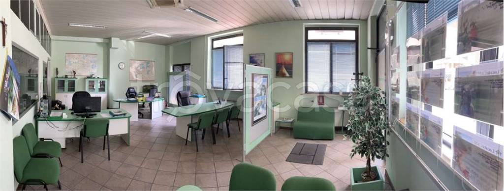 appartamento in vendita a Locate di Triulzi
