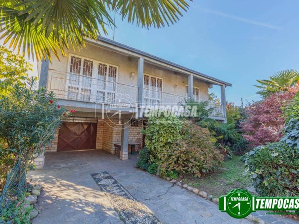 casa indipendente in vendita a Locate di Triulzi