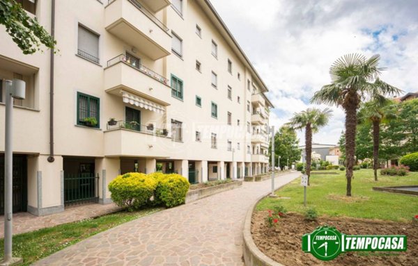 appartamento in vendita a Locate di Triulzi