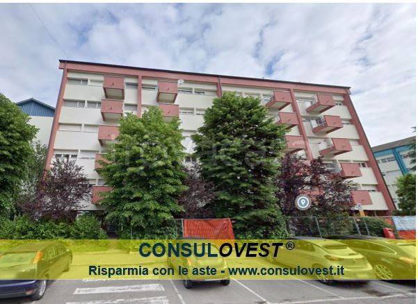 appartamento in vendita a Locate di Triulzi