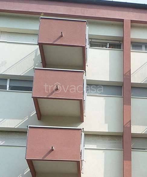 appartamento in vendita a Locate di Triulzi