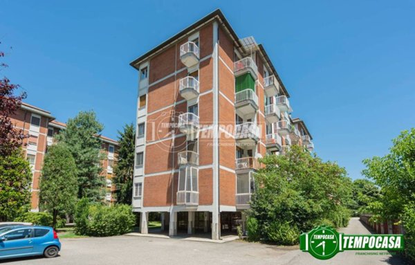 appartamento in vendita a Locate di Triulzi in zona Moro