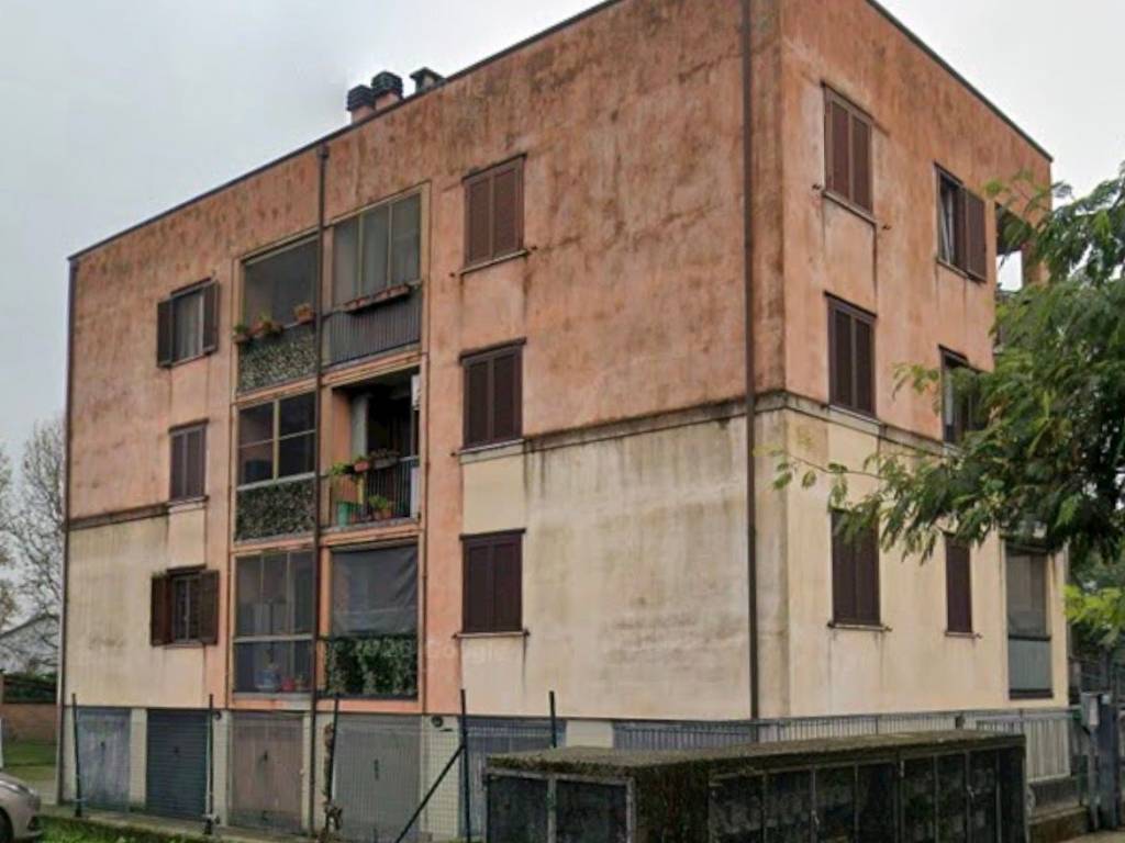 appartamento in vendita a Locate di Triulzi in zona Moro