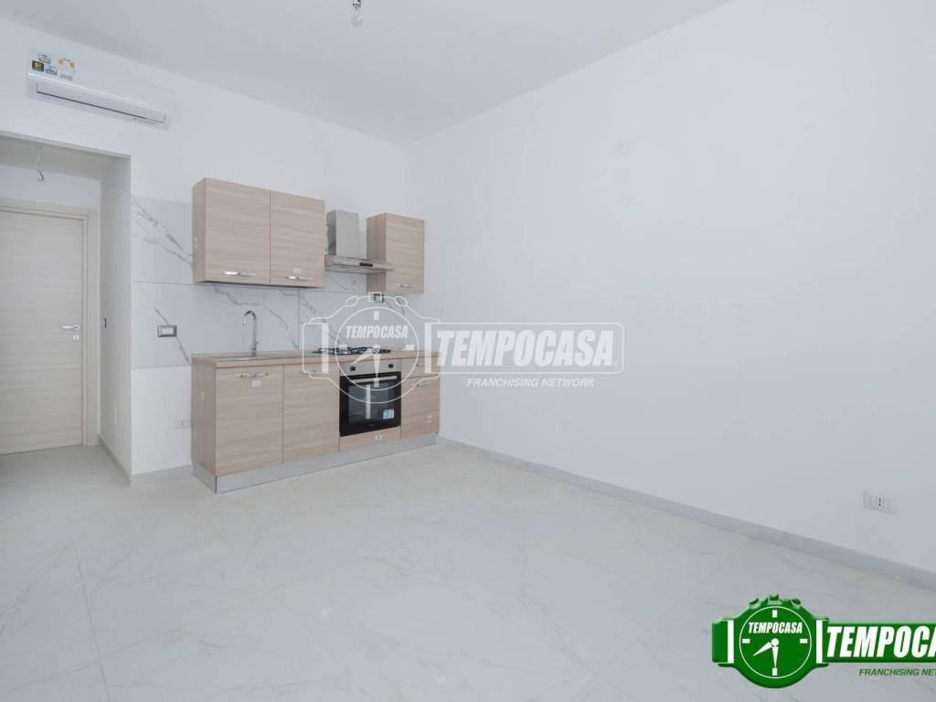 appartamento in vendita a Locate di Triulzi in zona Moro
