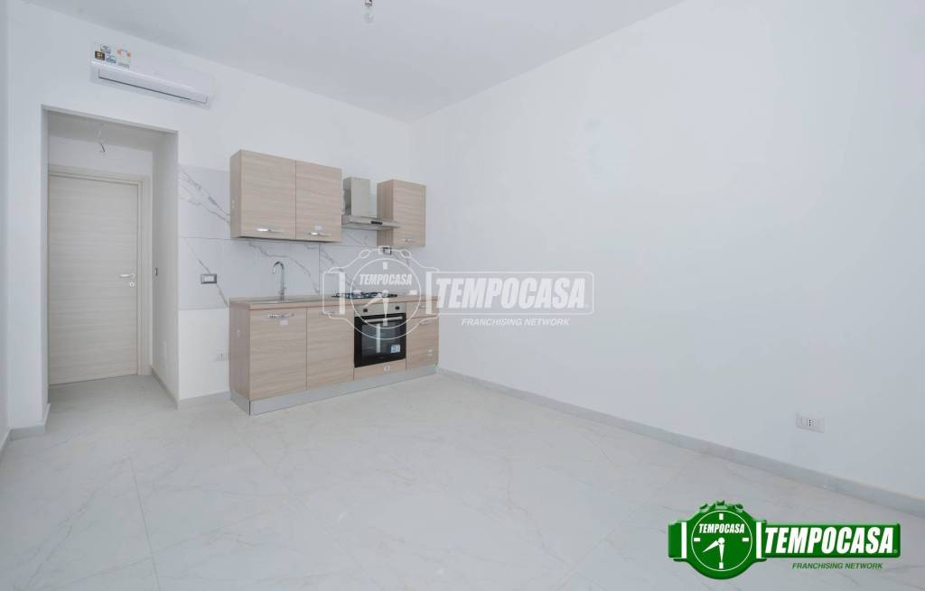 appartamento in vendita a Locate di Triulzi in zona Moro