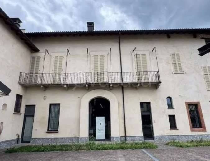 appartamento in vendita a Locate di Triulzi in zona Moro
