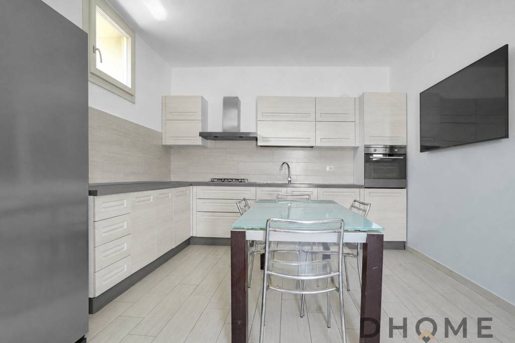 casa indipendente in vendita a Locate di Triulzi in zona Moro