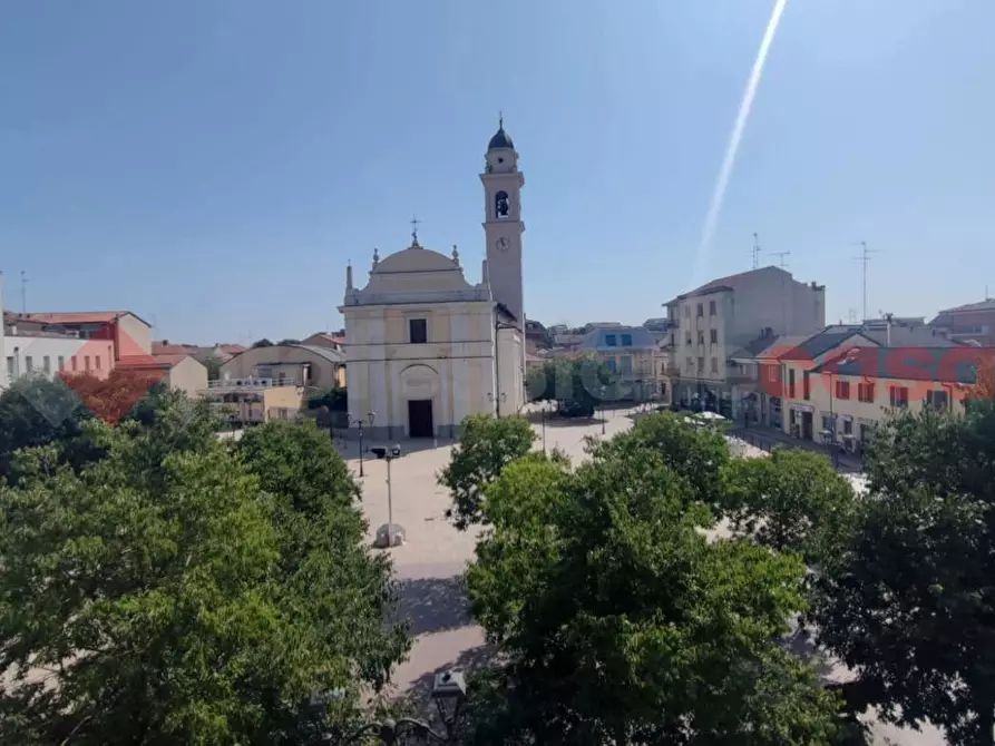 appartamento in vendita a Locate di Triulzi in zona Moro