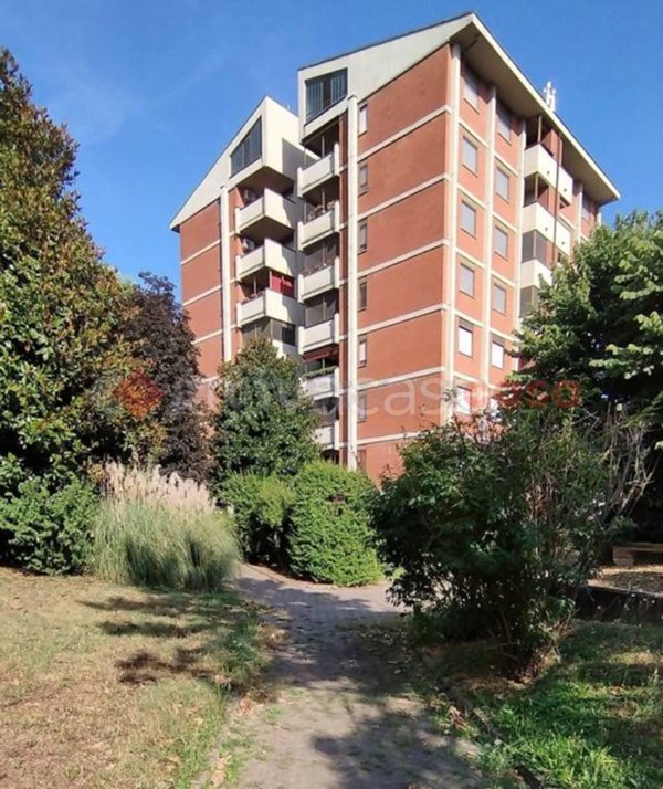 appartamento in vendita a Locate di Triulzi in zona Moro