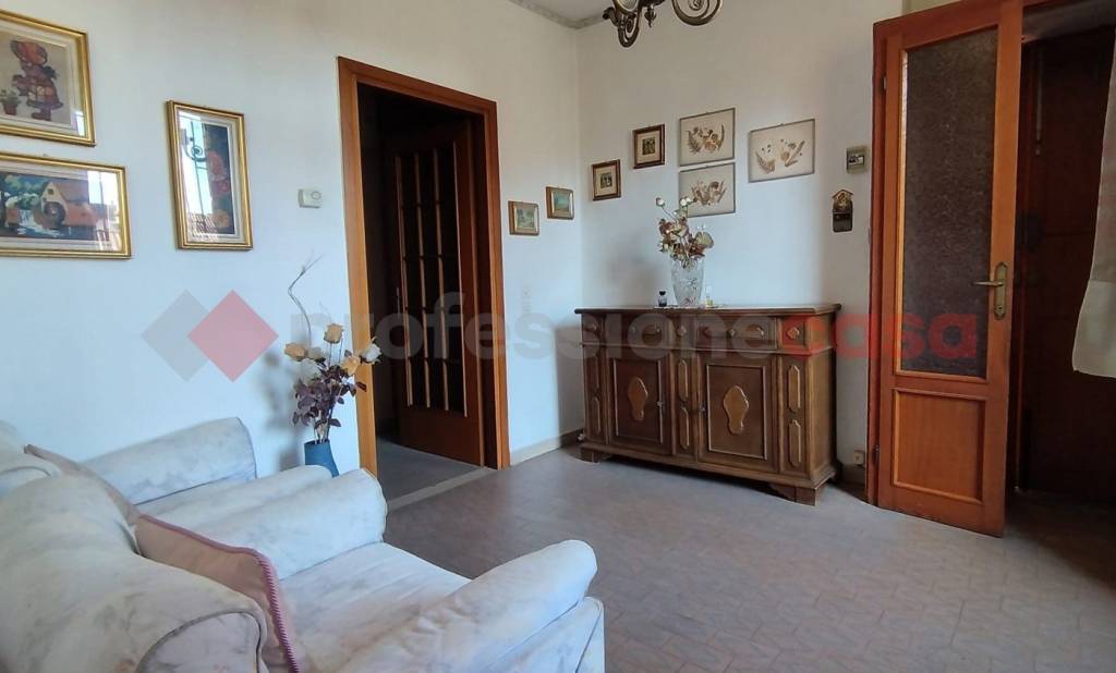 appartamento in vendita a Locate di Triulzi in zona Moro