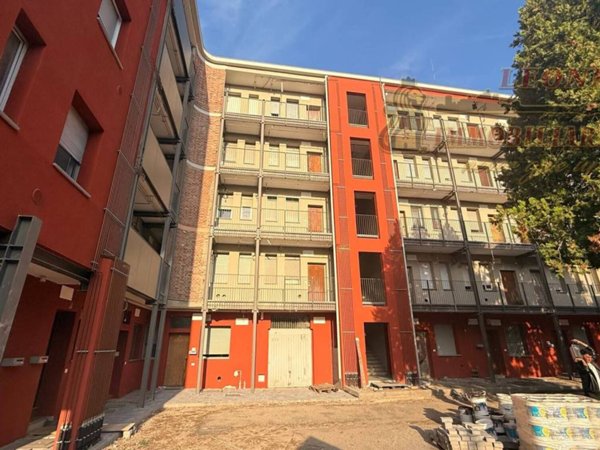 appartamento in vendita a Locate di Triulzi in zona Moro