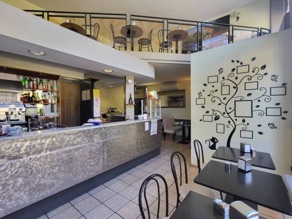 negozio in vendita a Magenta