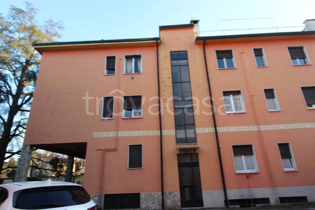 appartamento in vendita a Magenta