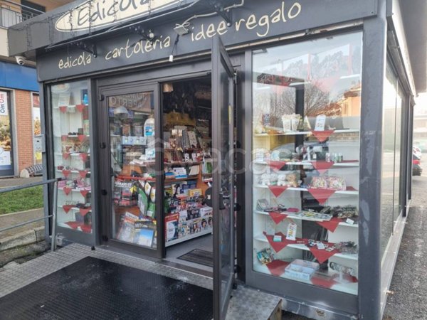 negozio in vendita a Magenta