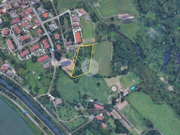 terreno edificabile in vendita a Magenta