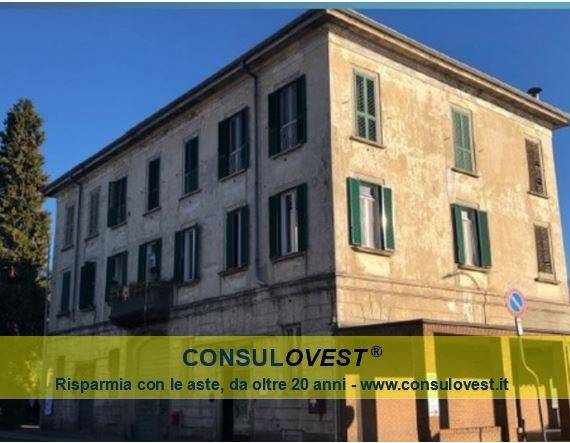 appartamento in vendita a Magenta in zona Ponte Nuovo