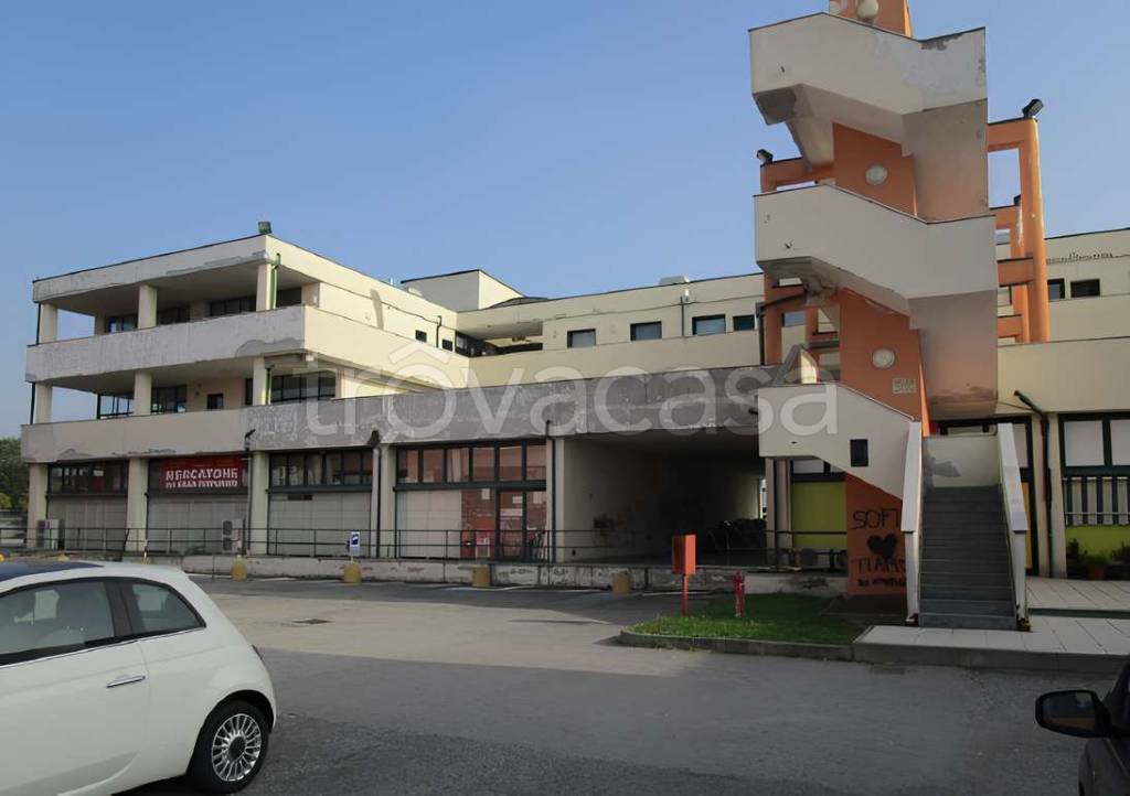 appartamento in vendita a Magenta