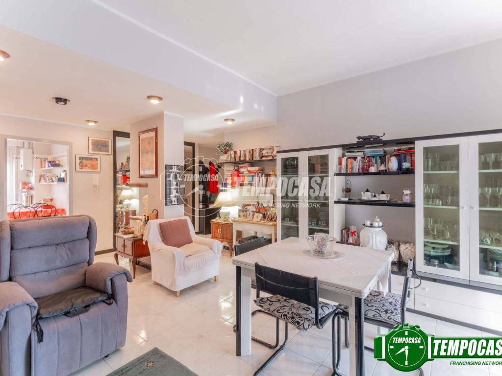 appartamento in vendita a Magenta