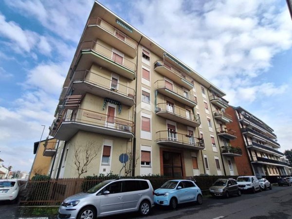 appartamento in vendita a Magenta